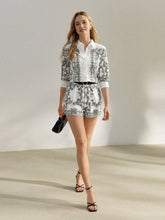 MOTF PREMIUM FLORAL PRINT ELASTIC WAIST SHORTS